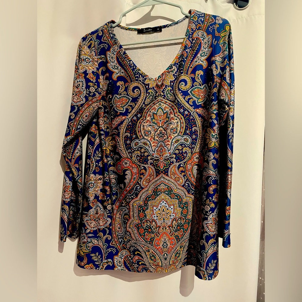 Paisley multi jewel toned Sakirafins medium blouse. Polyester/spandex